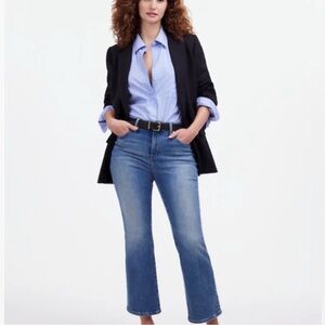 Madewell Mid-Rise Kickout Jeans